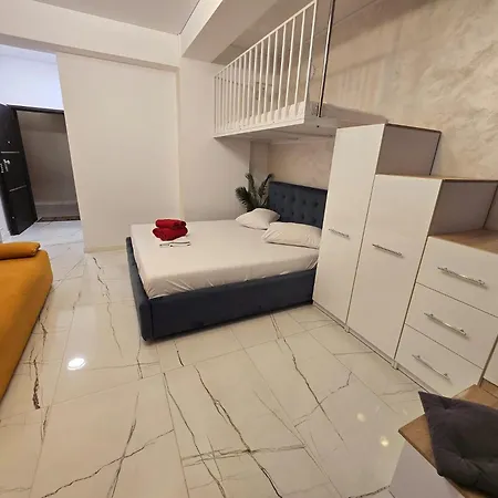 Superb Luxury - Stefan Promenada Lägenhet Năvodari